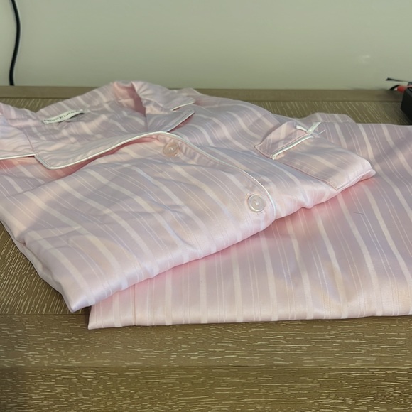 Miss Elaine Women's 2-Pc. Striped Notched-Collar Pajamas Set - Picture 5 of 5